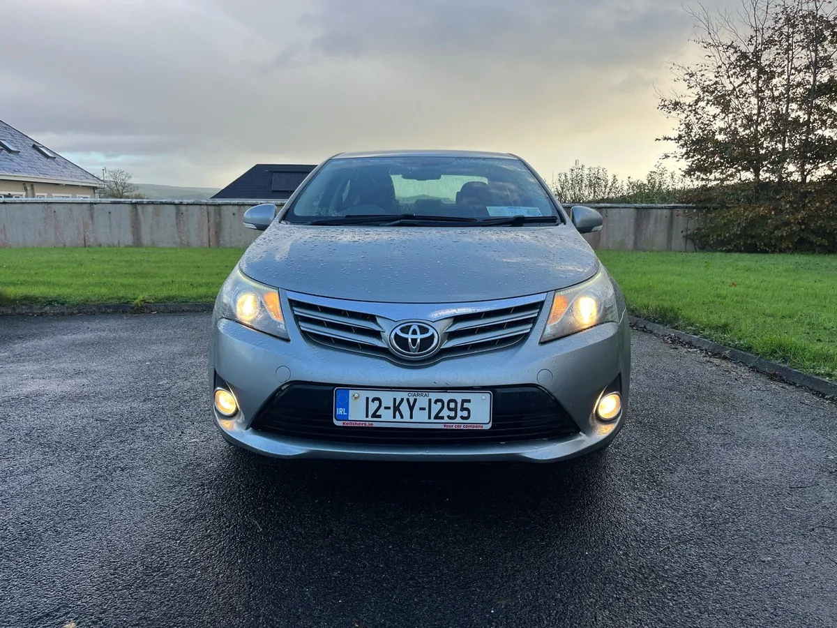 2012 Toyota Avensis D4D Strata - Image 2