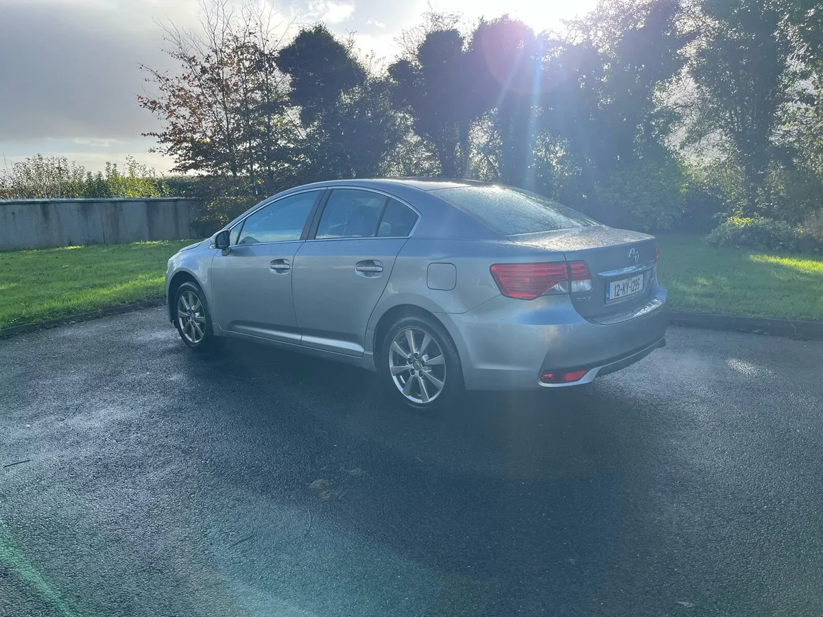 2012 Toyota Avensis D4D Strata - Image 4