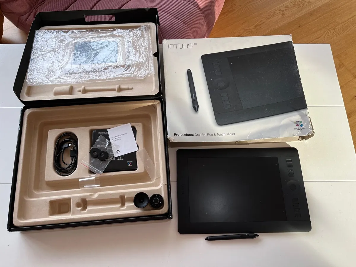 Wacom Intuos Pro Graphics Tablet - Image 1
