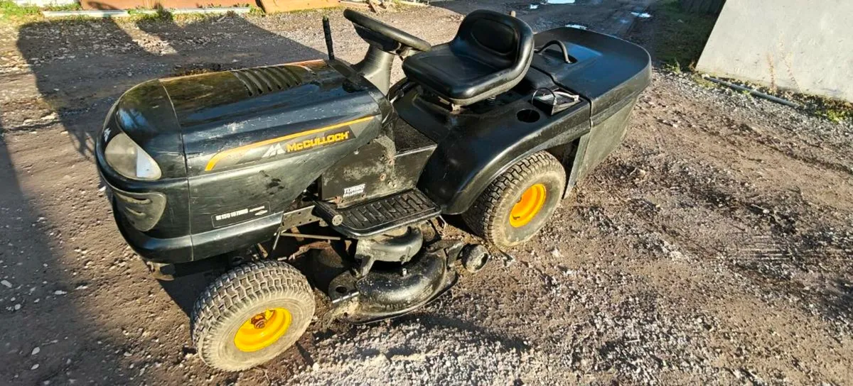 Mcculloch ride on mower - Image 1