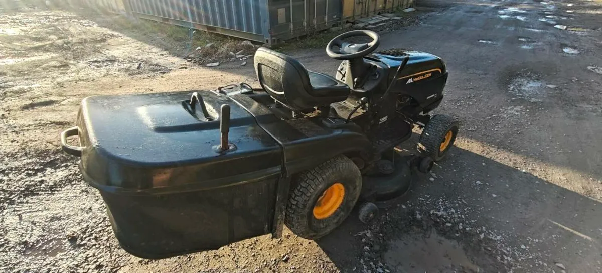 Mcculloch ride on mower - Image 3