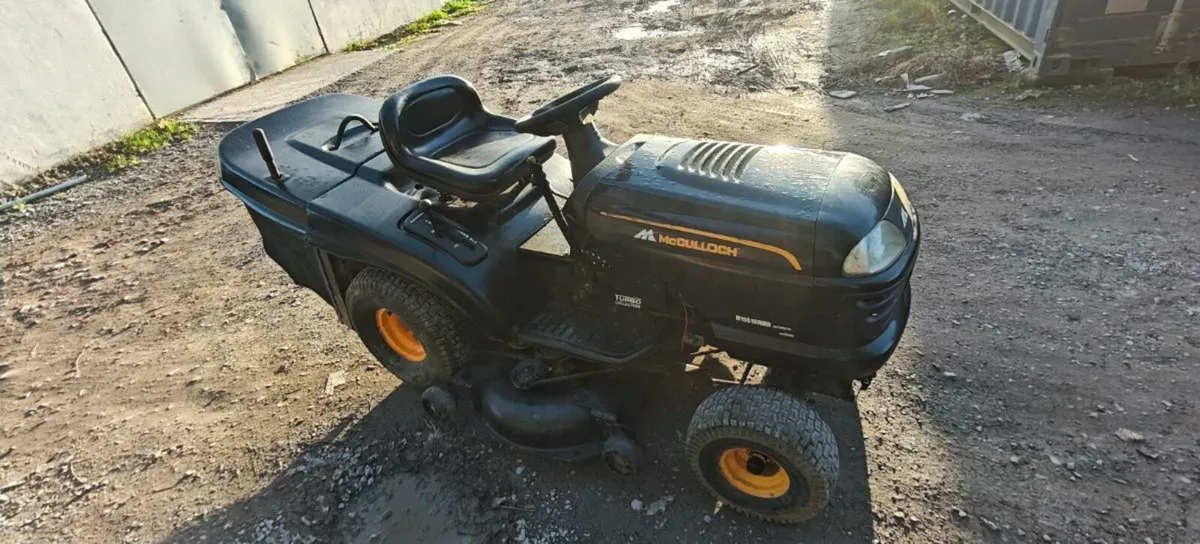 Mcculloch ride on mower - Image 4