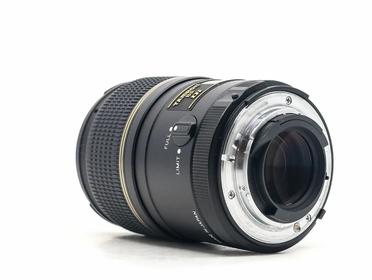 Tamron SP Di AF-MF 90mm f 2.8 macro Nikon fit - Image 1