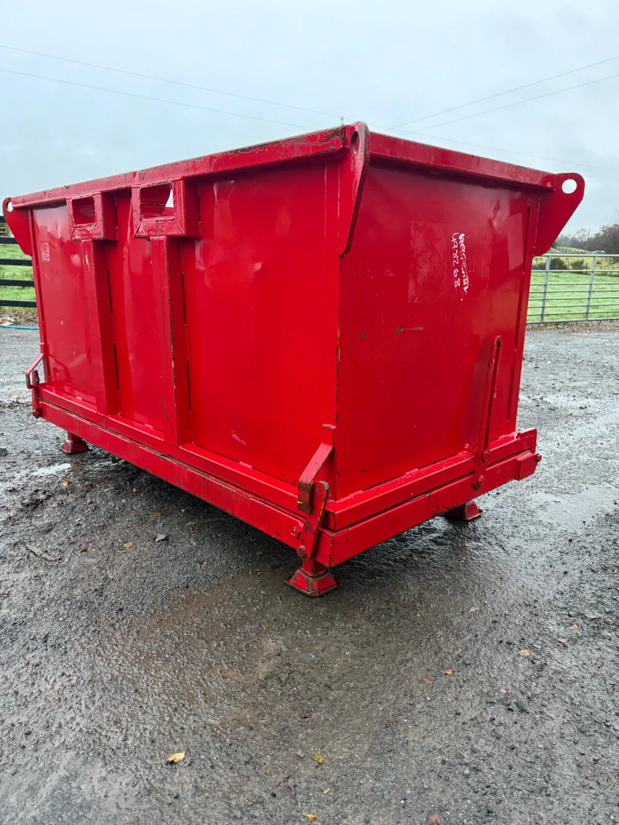 Drop Bottom Skip - Image 3