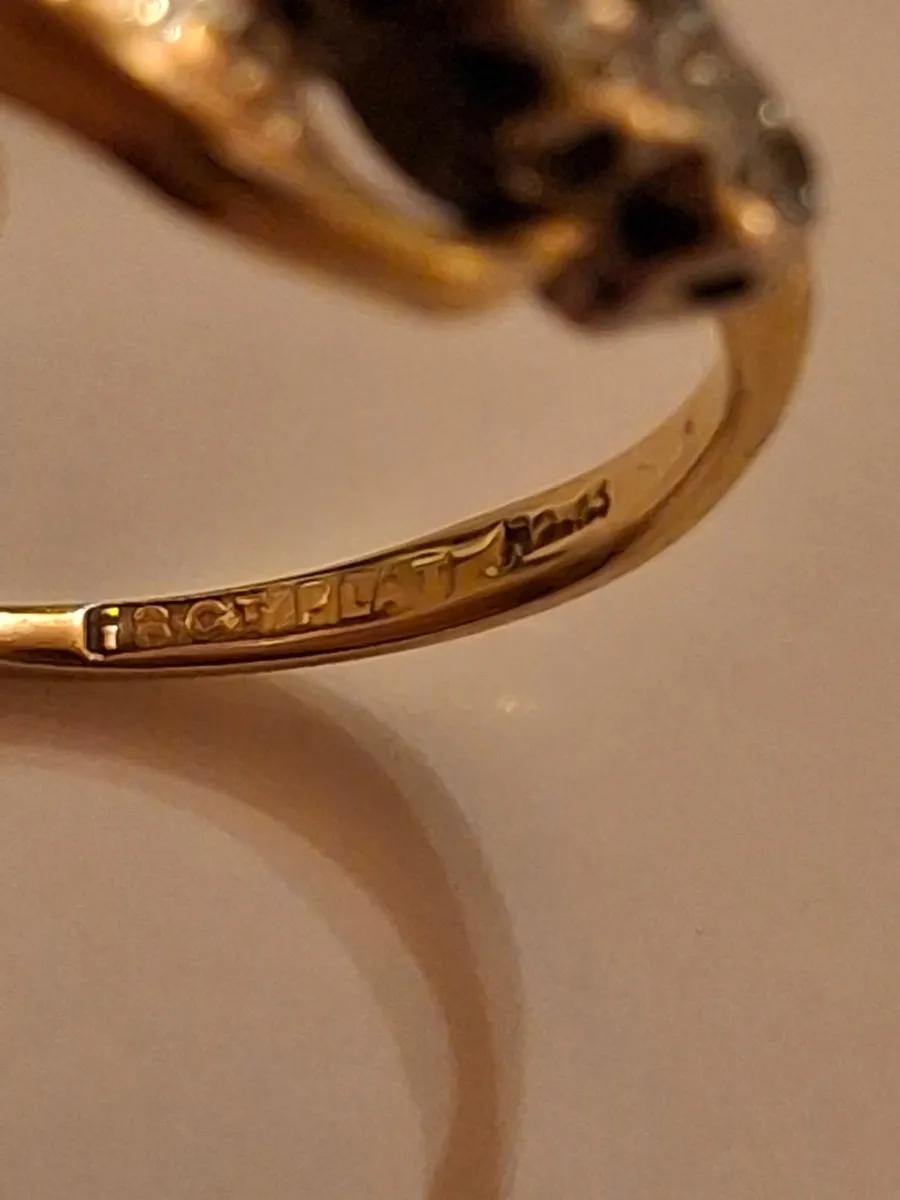 ​Antique Elegance: 18ct Gold & Platinum ring. - Image 3