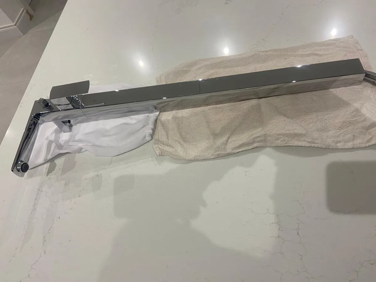 Free standing bath - Image 3