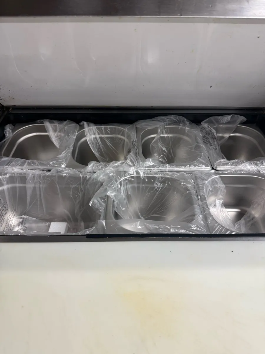 True Single Door Saladette - Image 2