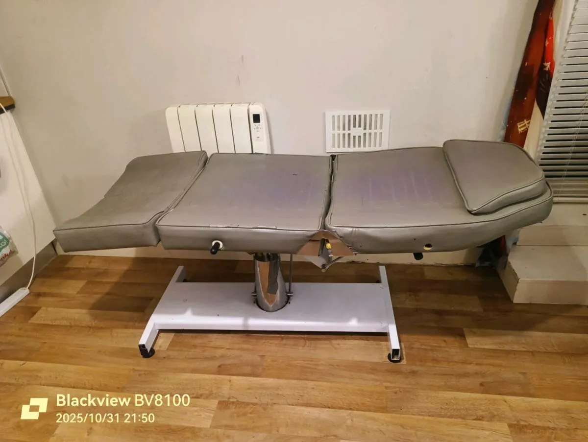 Beauty bed - Image 1