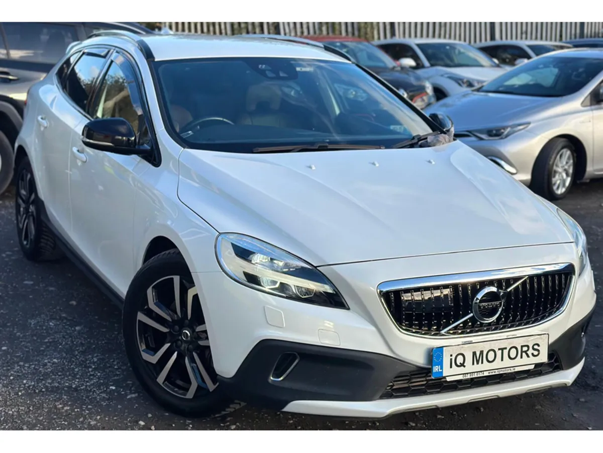 Volvo V40 2.0L Diesel Automatic Diesel Low Mileage - Image 1