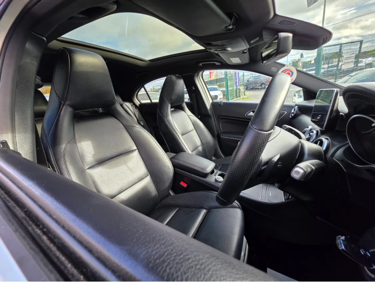 Mercedes-Benz A-Class PANORAMIC ROOF HARMAN KARDON - Image 2