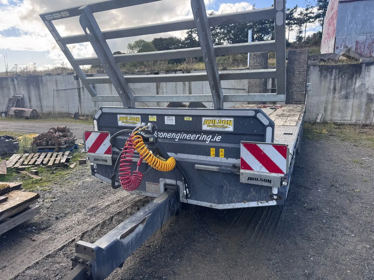 Wilison low loader 32ft - Image 1