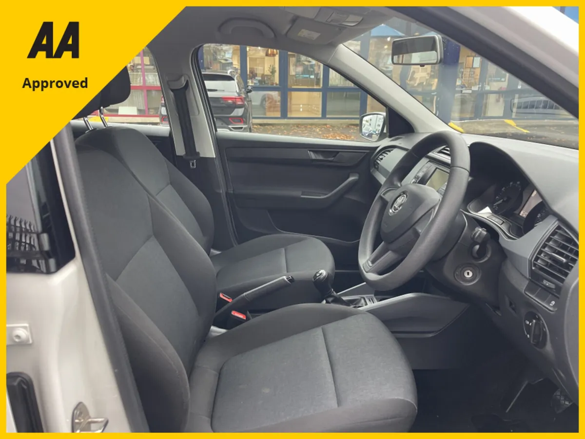 Skoda Fabia 1.0 S MPI FREE DELIVERY - Image 3