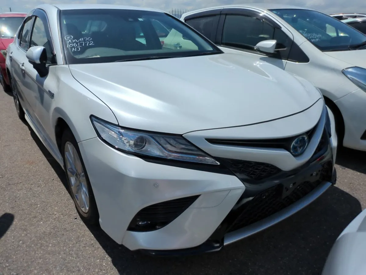 Toyota Camry /2020/2.5 PETROL HYBRID/COMING SOON!! - Image 2