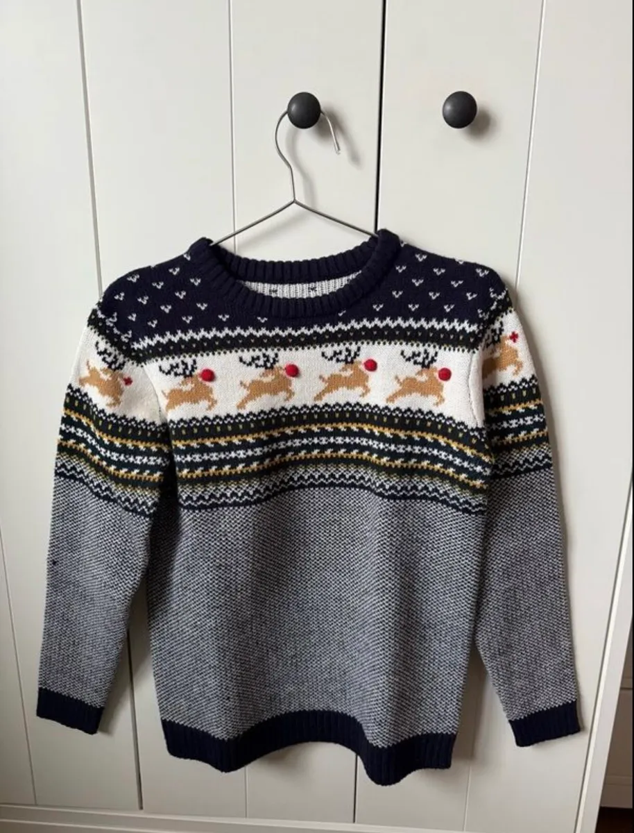 Dunnes Christmas jumper, sweater, 12-13 years - Image 1