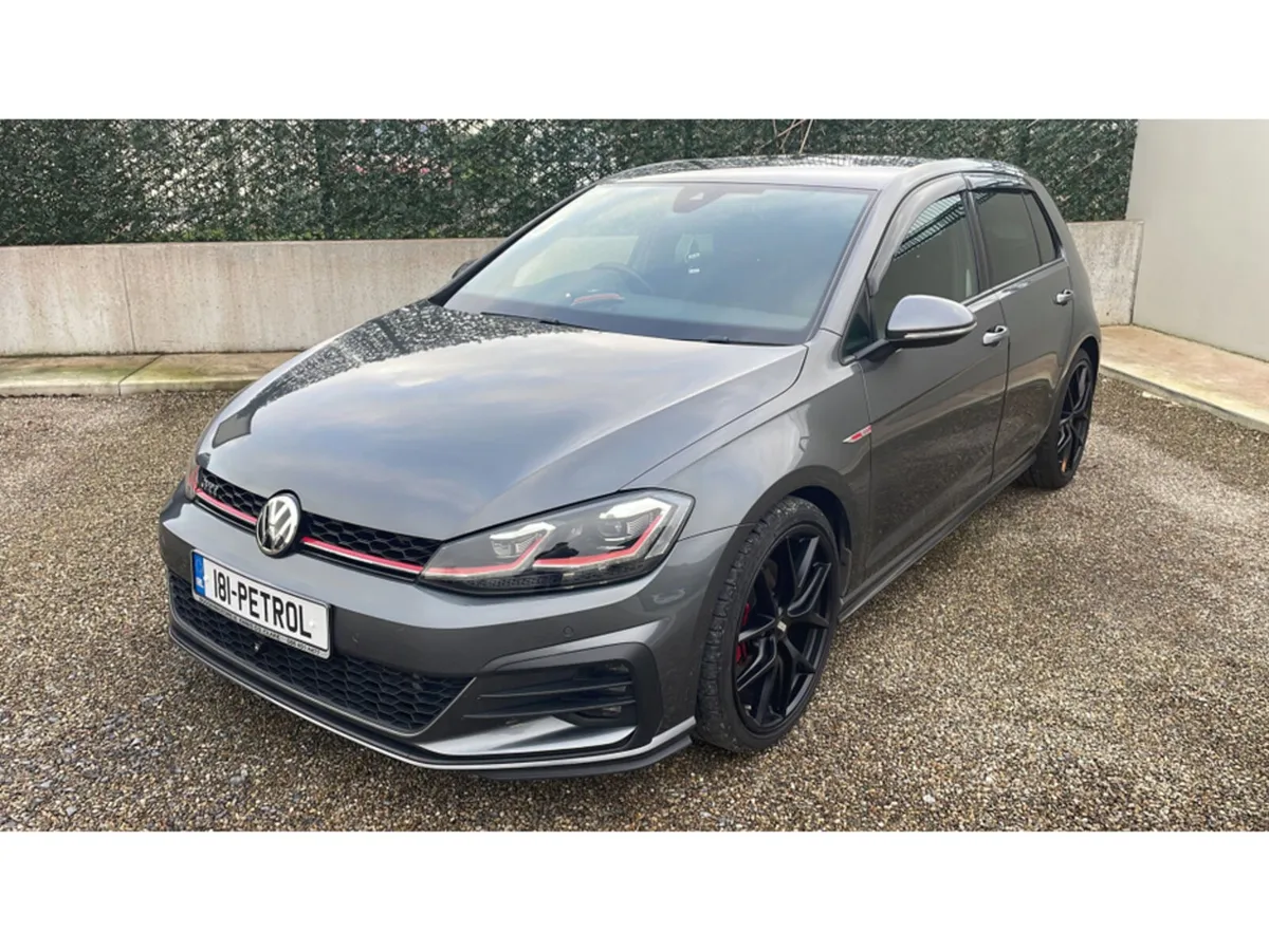 Volkswagen Golf GTI - Image 2