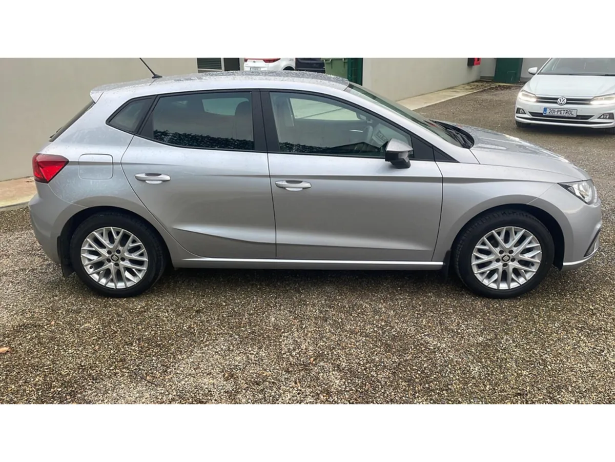 SEAT Ibiza 1.0 MPI 80HP SE 5DR - Image 4