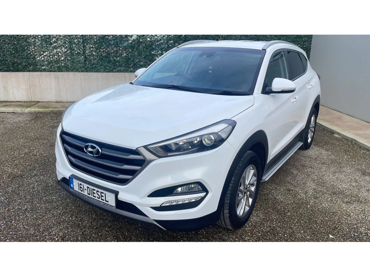 Hyundai Tucson SE NAV B-DRIVE 2WD CRDI BLUE DRIVE - Image 3