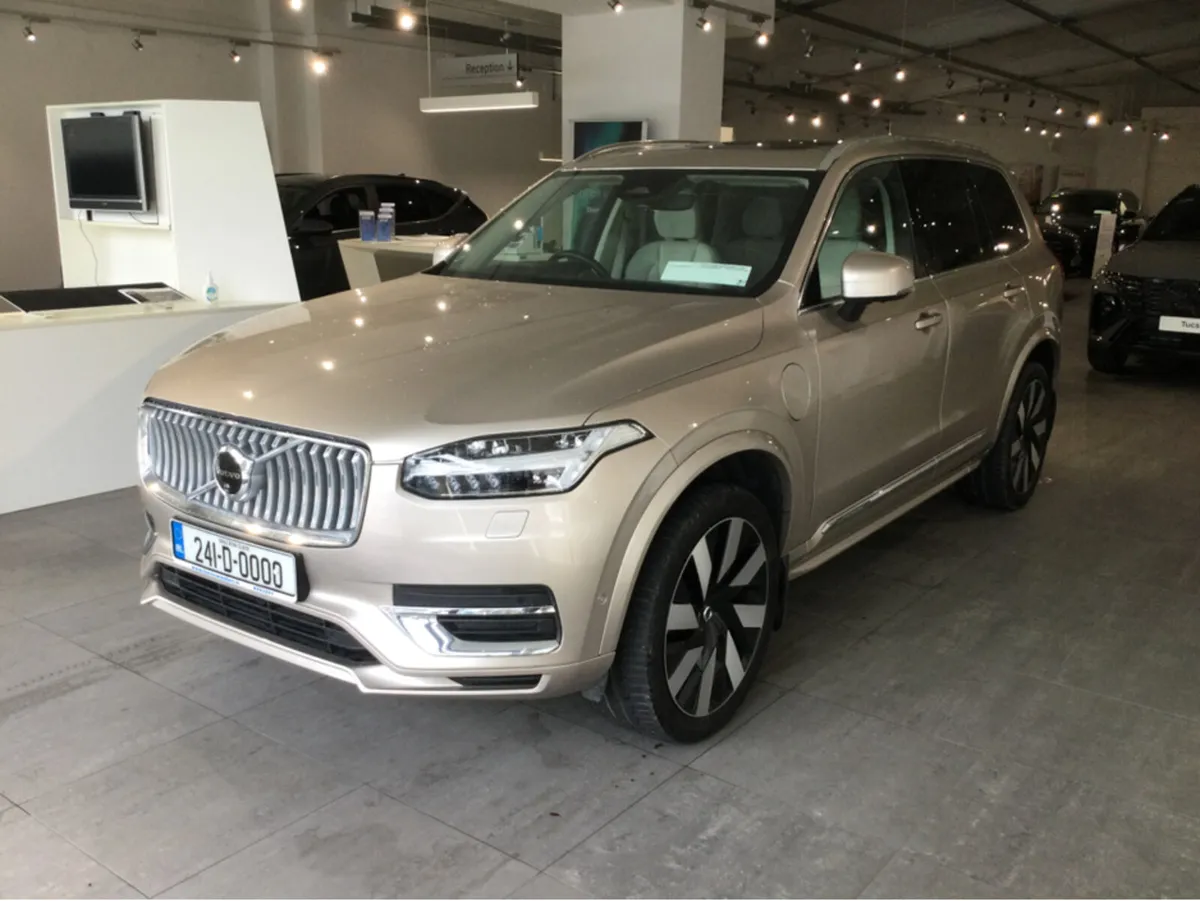 Volvo XC90 ULTRA BRIGHT AWD PLUG IN HYBRID ** BLON - Image 4