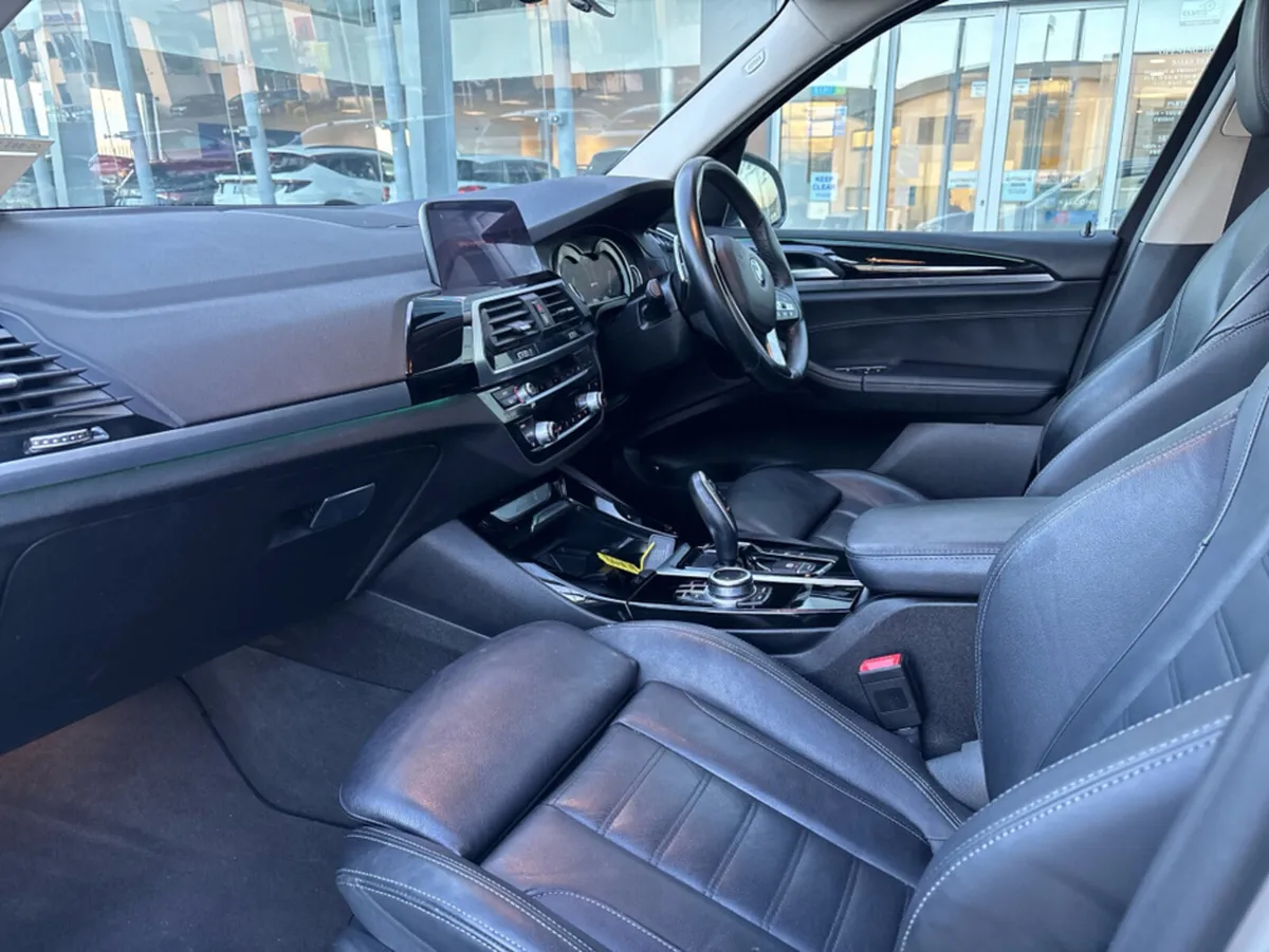 BMW X3 XDRIVE30E X3XE 4DR AUTO - Image 3
