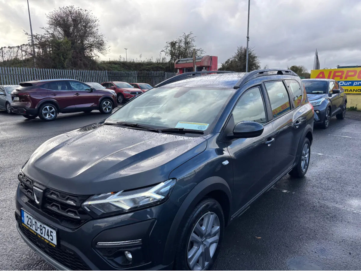Dacia Jogger COMFORT TCE 110 5DR 7 seater - Image 2