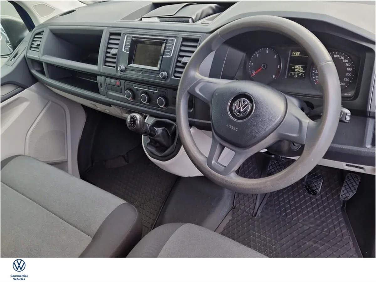 Volkswagen Transporter PVL 3000KG TDI T6 150HP M6F - Image 2