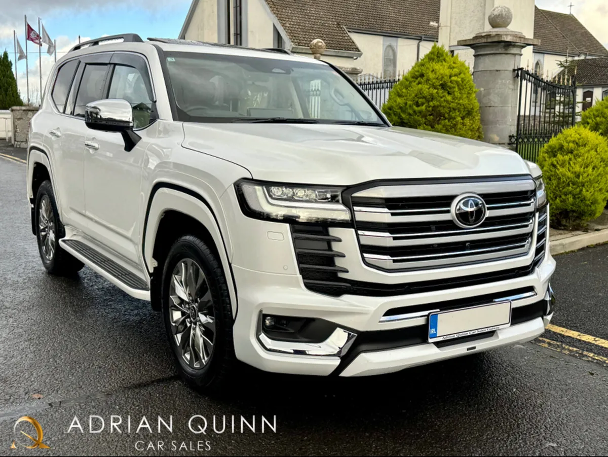 Toyota Land Cruiser AMAZON 300 SERIES 3.3 V6 DIESE - Image 4