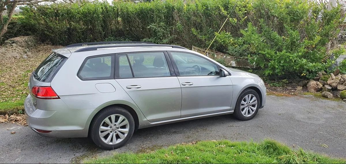 Volkswagen Golf 2015 Estate Auto Diesel - Image 4