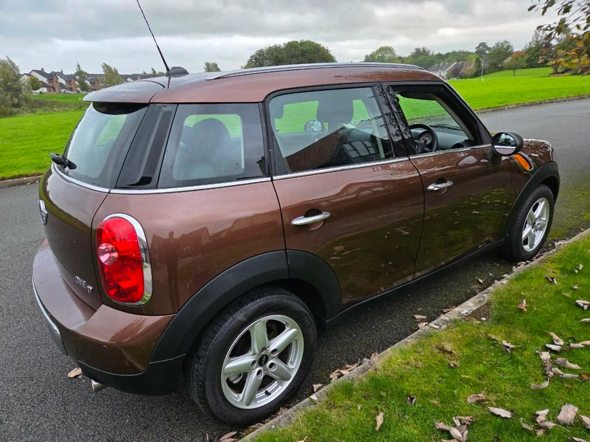 **REDUCED** 2013 Mini Countryman New NCT - Image 4