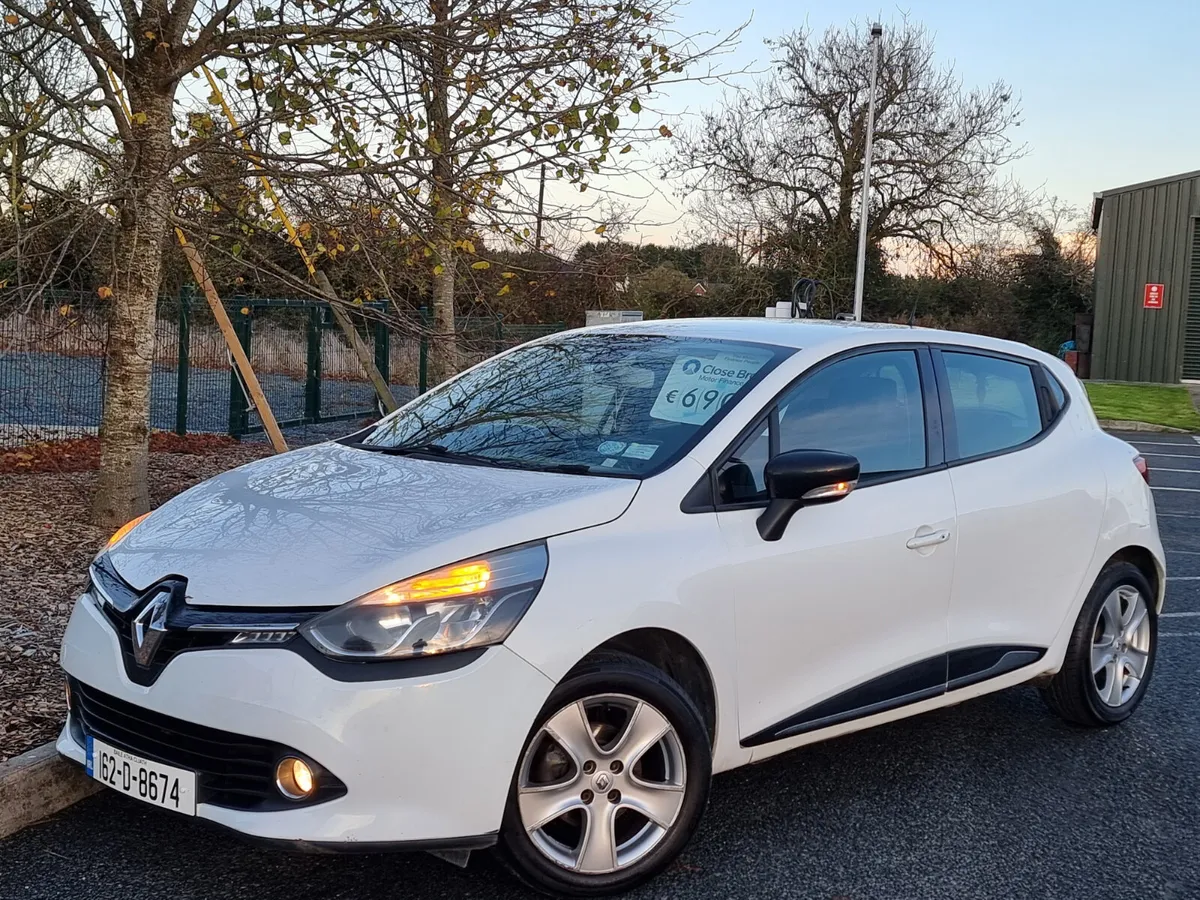 2016 Renault Clio 1.1 NCT 12..26 €5,900 - Image 1