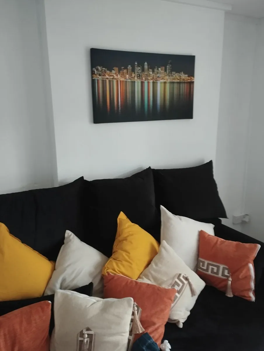 Coffee table and wall picture. - Image 4