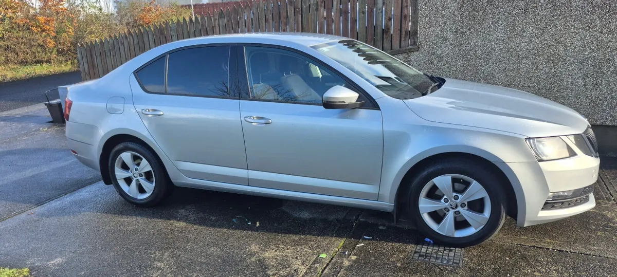 Skoda Octavia 2019 Octavia diesel 1.6 - Image 1