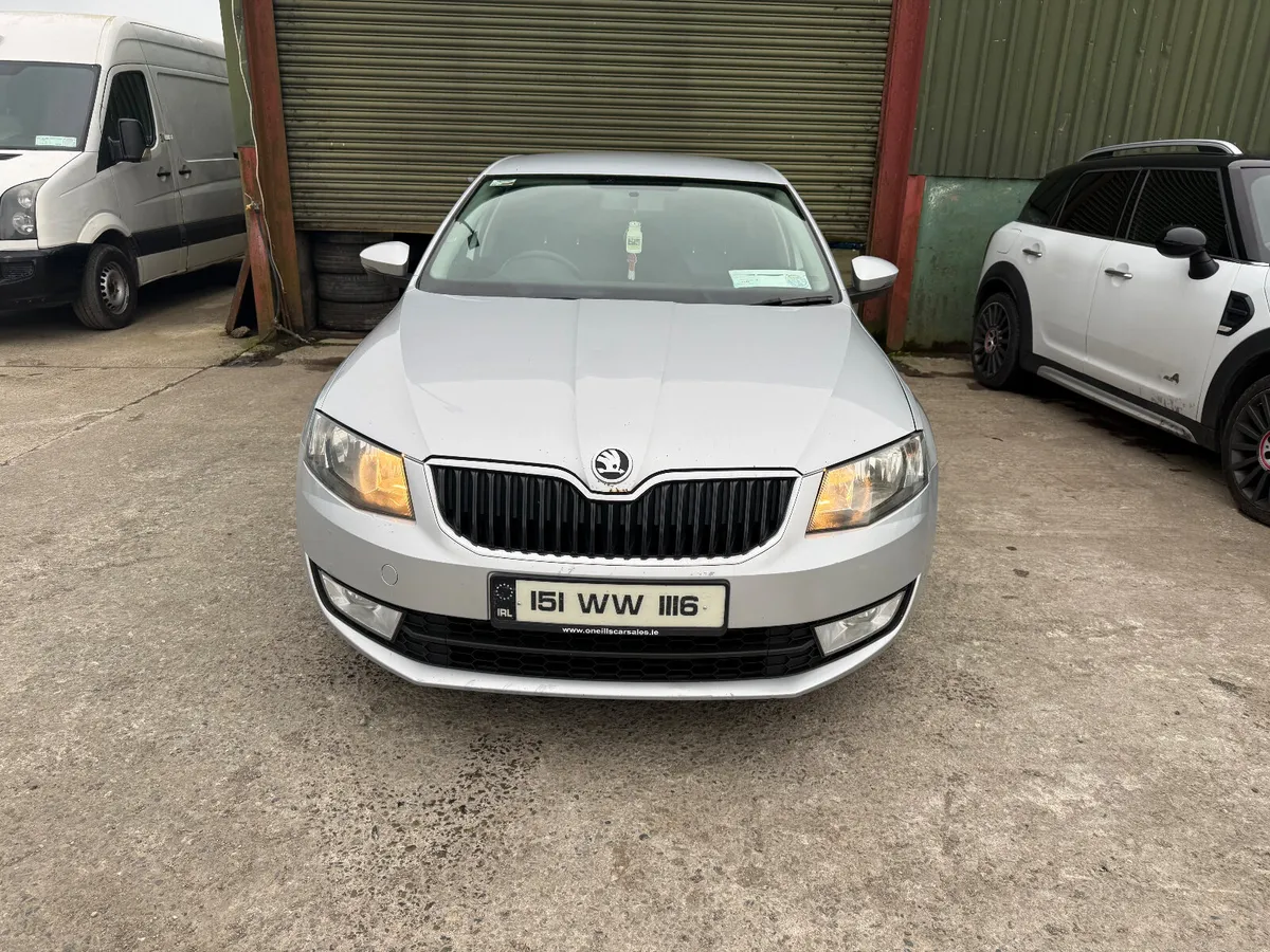 151 SKODA OCTAVIA 1.6TDI AUTOMATIC - Image 2