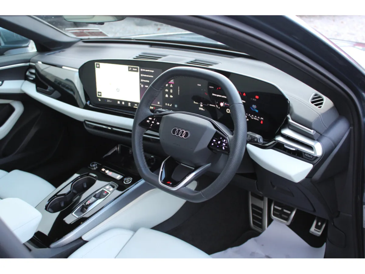 Audi A5 2.0 S LINE TFSI Estate 150 - Image 2