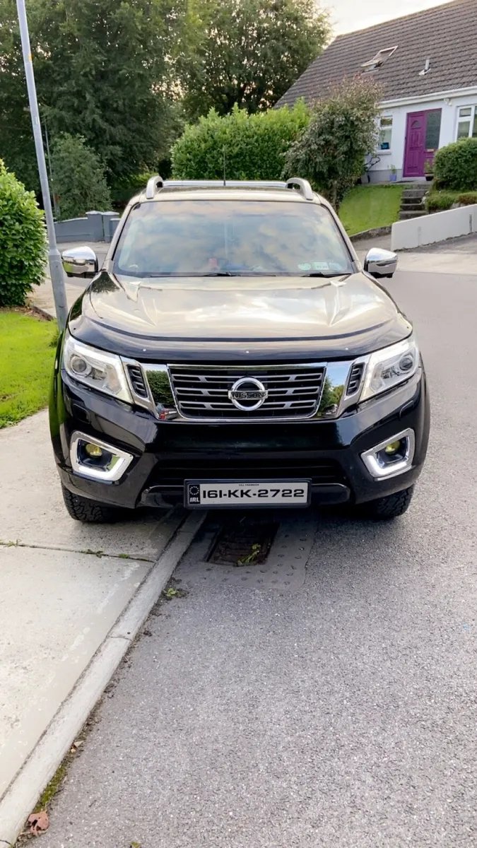 Nissan Navara Tekna (no vat) - Image 1