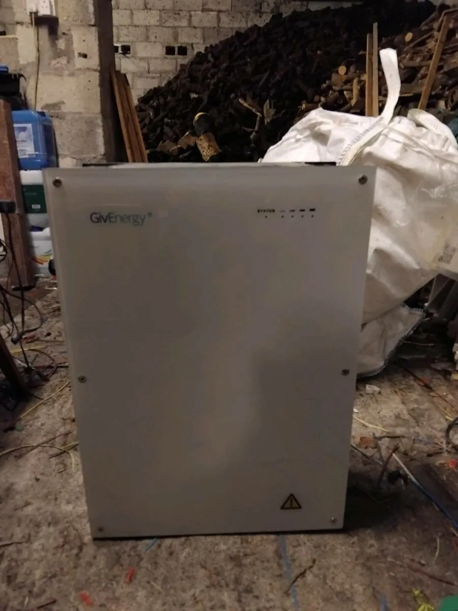 Solar Givenergy battery 8.2kw - Image 4