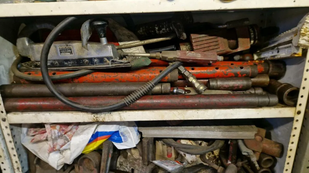 Garage equepment - Image 4