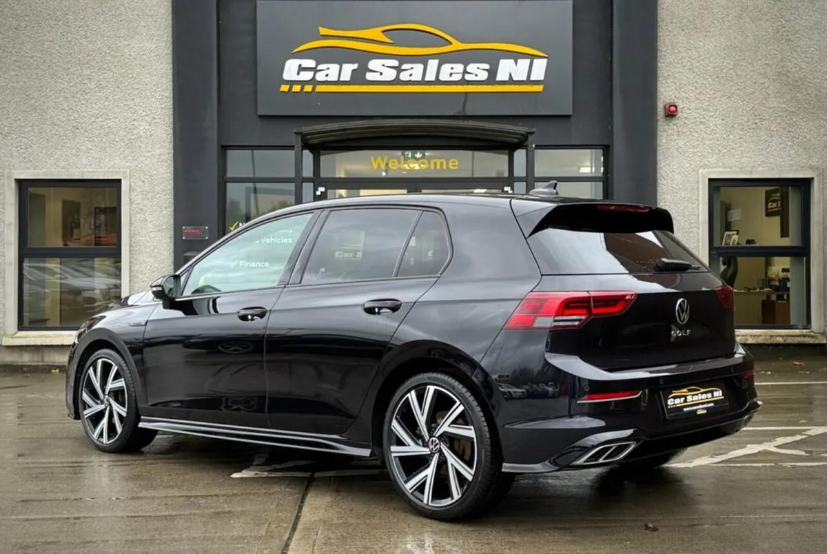 2.0 TDI R-Line Hatchback 5dr Diesel DSG Euro 6 (s/ - Image 4