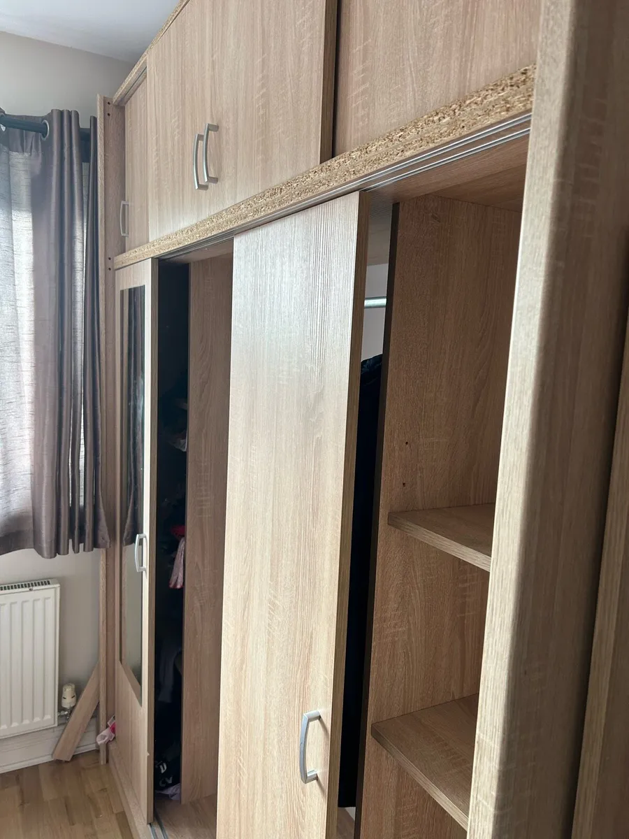 Wardrobes - Image 2