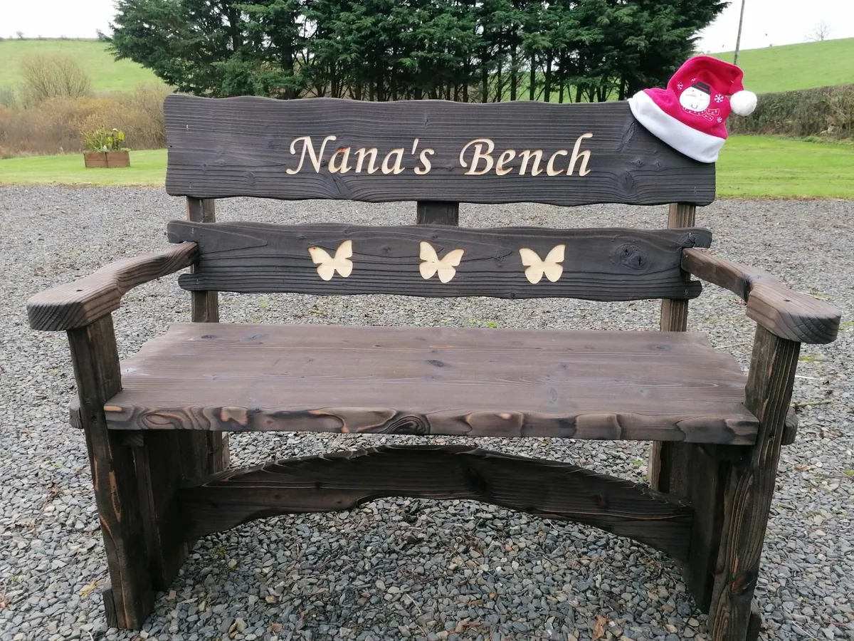Best Christmas gifts ideas. Personalised bench - Image 1
