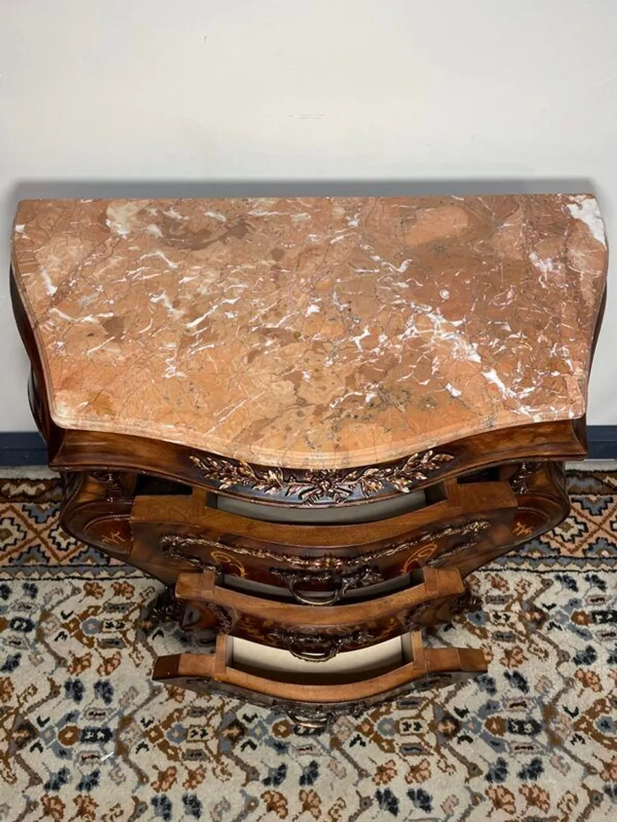 Exceptional Louis XV Style Bombe Chest of Drawers , Marble Top & Marquetry Detail - Image 4