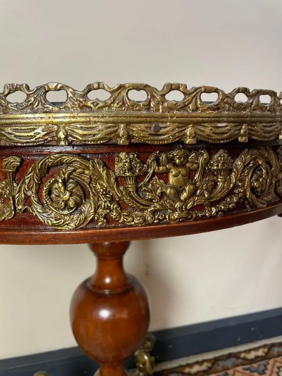 French Style Marquetry & Brass Round Centre Table , Cherub Motifs & Glass Top - Image 2