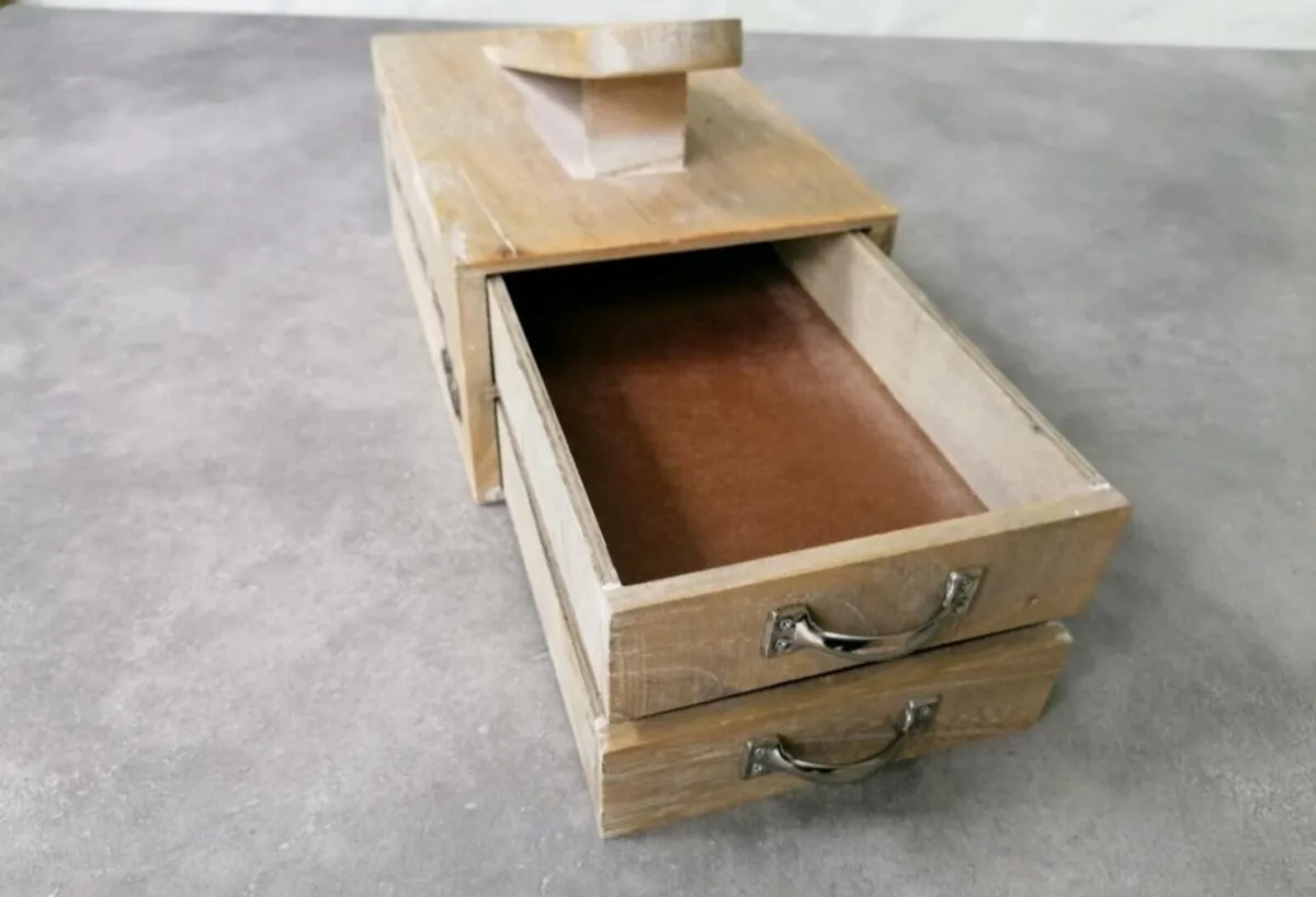 Shoe Polish Box - Image 3