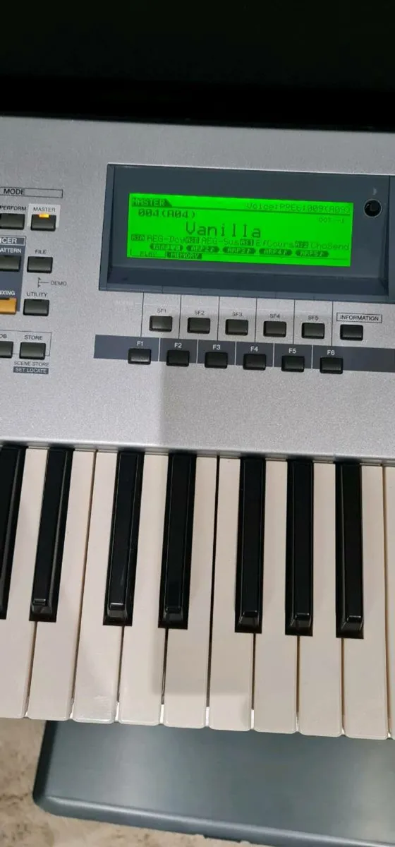 Yamaha Motif ES6 with three plug-in boards install - Image 1