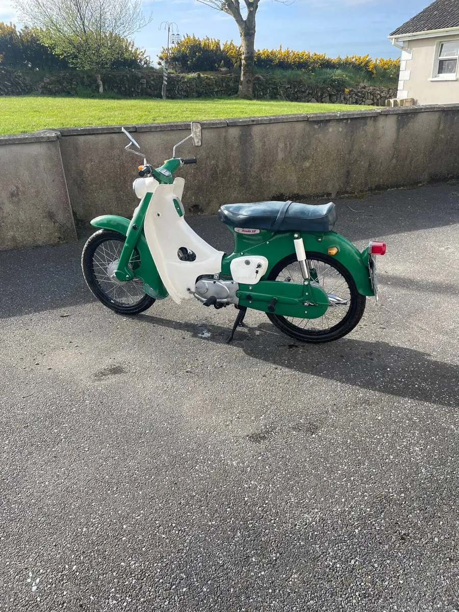 Honda 50 C100 Model - Image 2