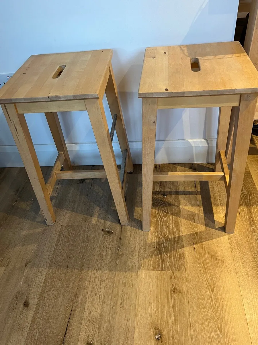 Bar stools - Image 1