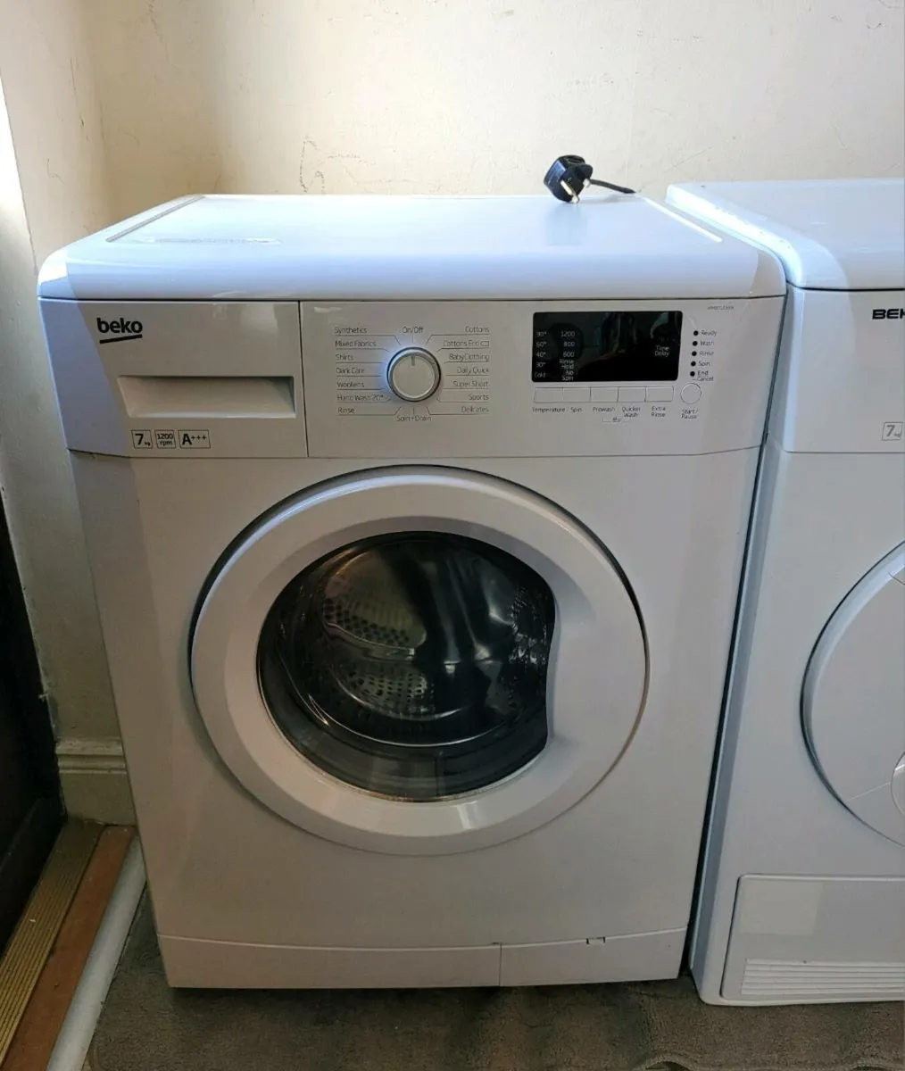 Dryer & Washing Machine - Image 2