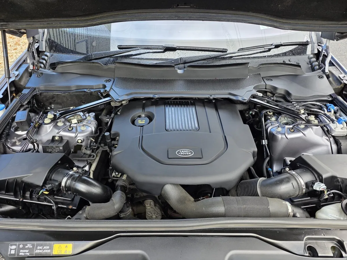 Land Rover   Discovery  2020 - Image 3