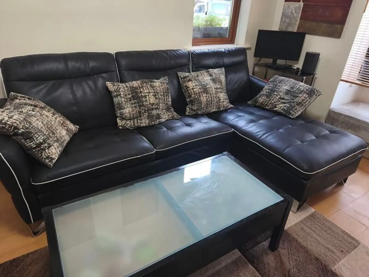 Leather sofa - Image 1