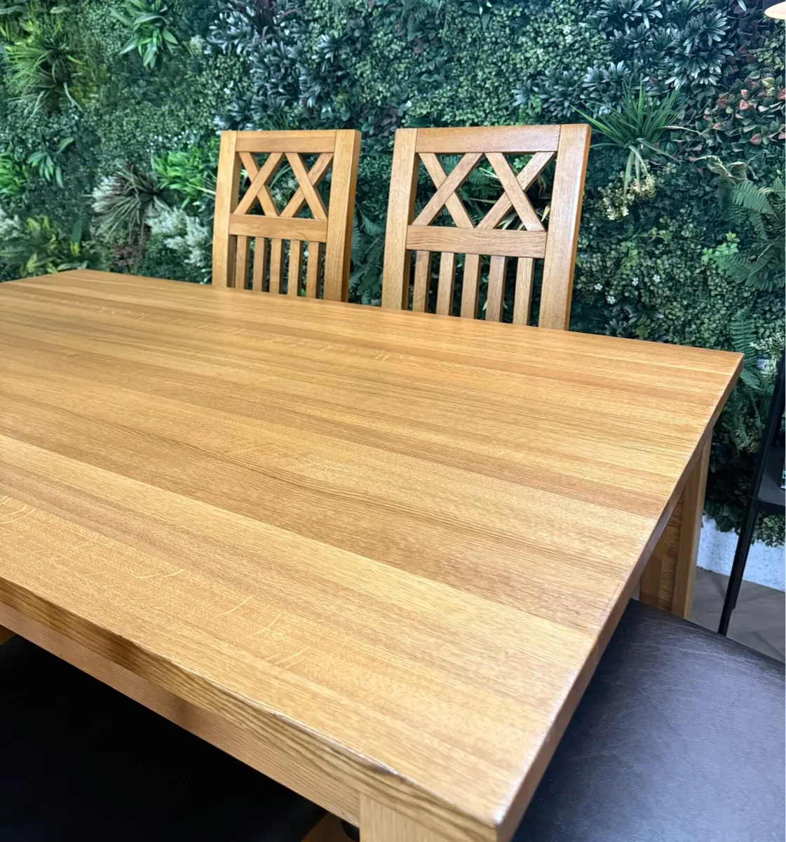 Solid oak kitchen table & 6 chairs/dining set - Image 4