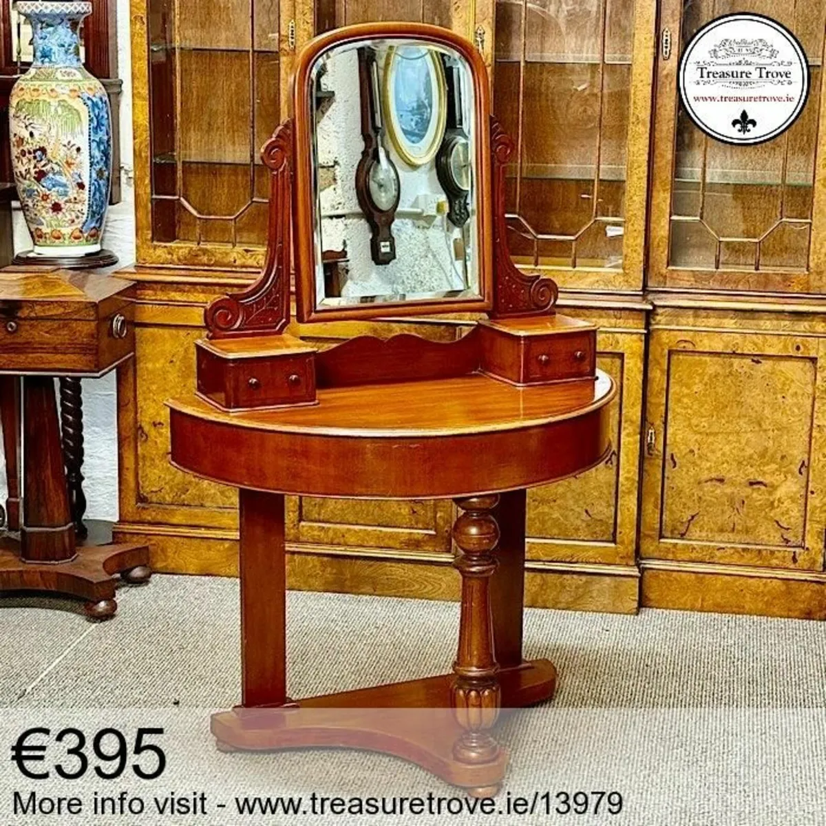 Antique and Vintage Dressing Table / Chest - Image 3